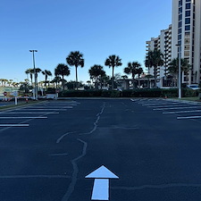 Asphalt-Sealcoating-Parking-Lot-Striping-In-Orange-Beach-AL 1