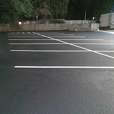 Asphalt-Sealcoating-Parking-Lot-Striping 2