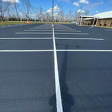 Asphalt-Sealcoating-Parking-Lot-Striping-in-Robertsdale-AL 1