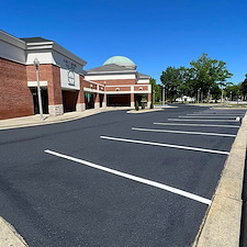 Asphalt-Sealcoating-Parking-Lot-Striping-in-Bay-Minette-AL 1