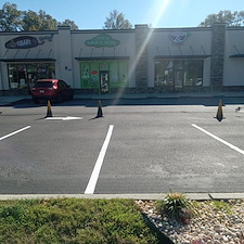 Asphalt-Sealcoating-Parking-Lot-Striping-in-Fort-Walton-Beach-FL 2