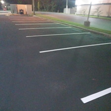 Asphalt-Sealcoating-Parking-Lot-Striping-in-Crestview-FL 0