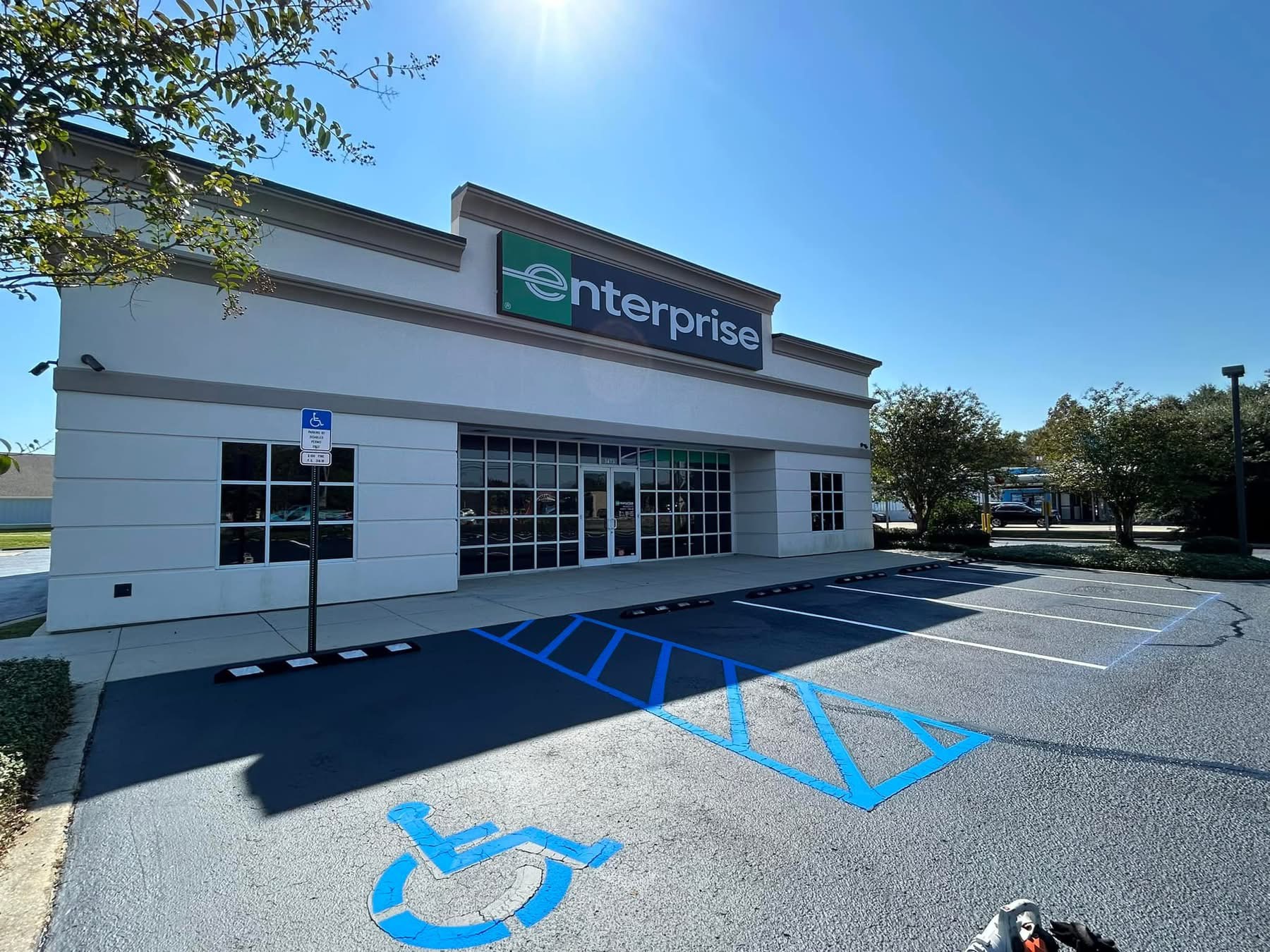 Sealcoating & Parking Lot Striping in Pensacola, FL